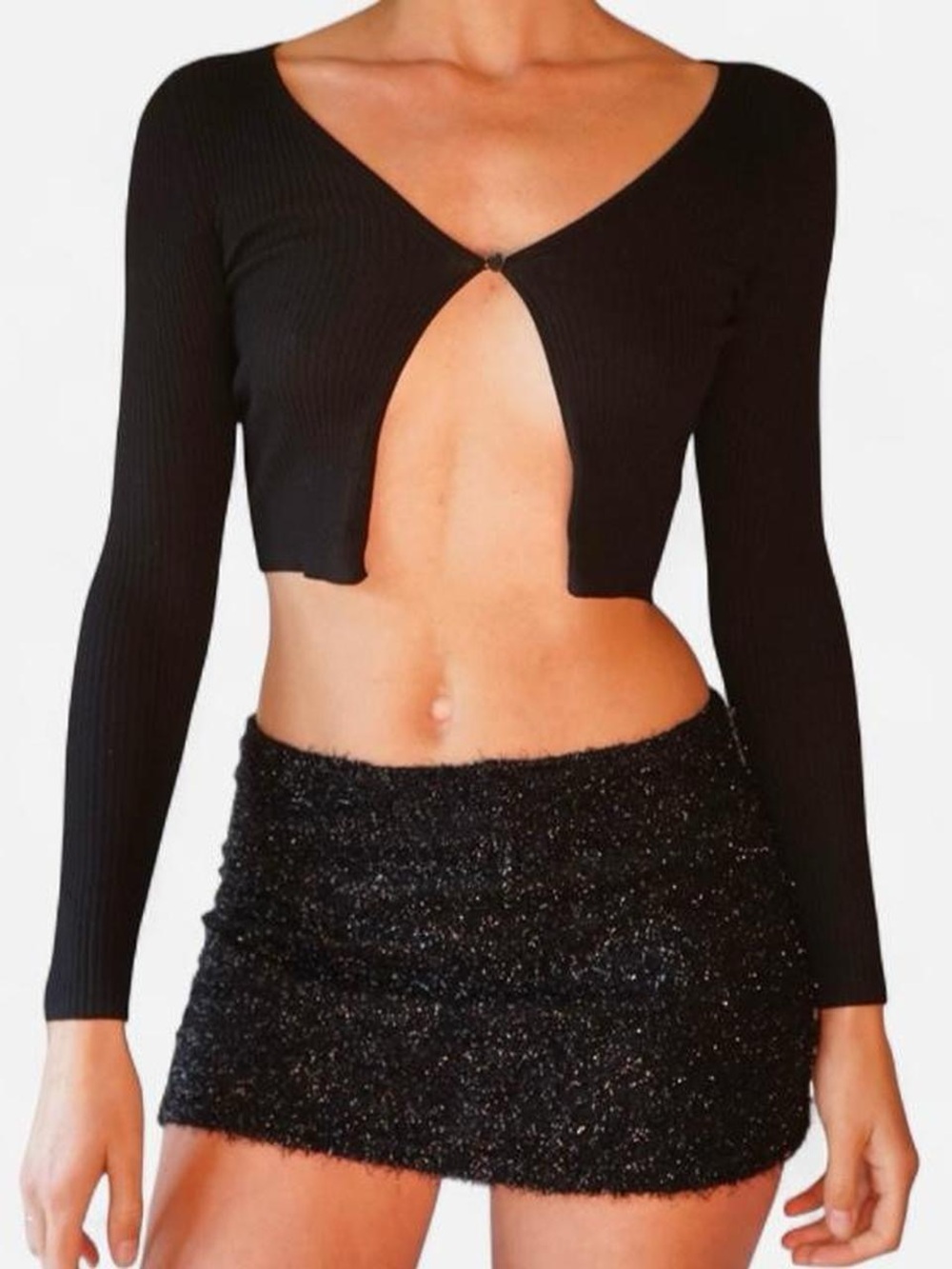 Aritzia Black Ribbed Long-Sleeve Cropped Keyhole Top